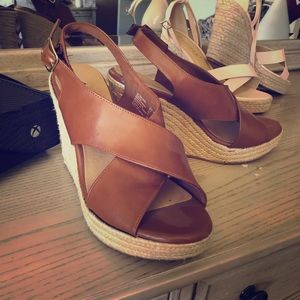 American Eagle Brown Wedges